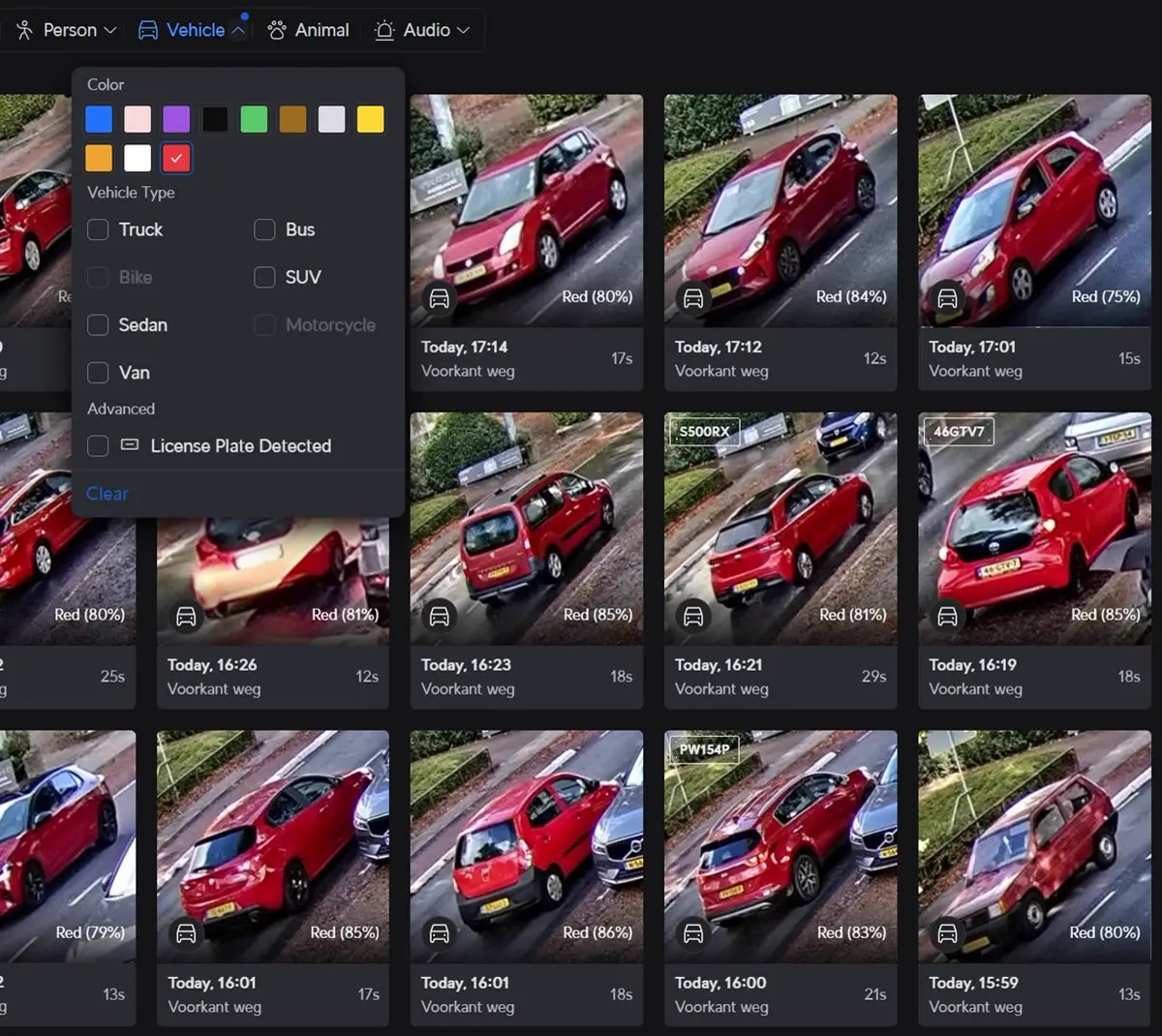 Camerabeeld waarop kleur en type van een voertuig te onderscheiden zijn